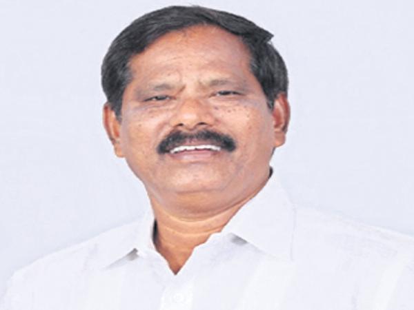 ఆ టీడీపీ నేత వ్యాఖ్యలు బ్రహ్మానందం కామెడీలా ఉన్నాయి : జూపూడి