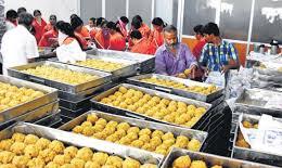 తిరుపతి లడ్డు అమ్మకాలకు విశేష స్పందన