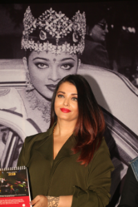 Exclusive : Aishwarya Rai Bachchan Elegant Pics
