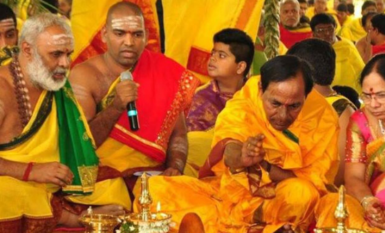 కేసీఆర్కు కలిసొచ్చిన యాగాలు..మరో యాగానికీ రేడీ కేసీఆర్కు కలిసొచ్చిన యాగాలు..మరో యాగానికీ రేడీ