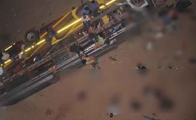 ఒడిశాలో తీవ్ర విషాదం.. 40 అడుగుల పైనుంచి పడిన బస్సు