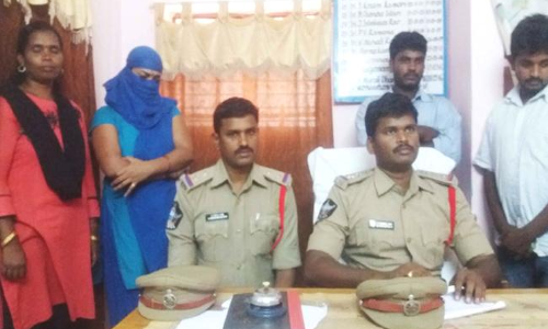 భర్తను చంపేందుకు భార్య భారీ కుట్ర.. అనూహ్యంగా చివరకు..