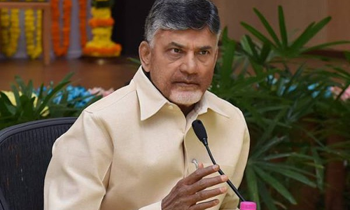 ఈ మౌనం వెనక అర్థమేంటి బాబూ? ఈ మౌనం వెనక అర్థమేంటి బాబూ?