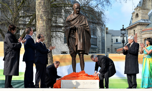 గాంధీ విగ్రహ ఏర్పాటుకు ఇన్ఫోసిస్! గాంధీ విగ్రహ ఏర్పాటుకు ఇన్ఫోసిస్!