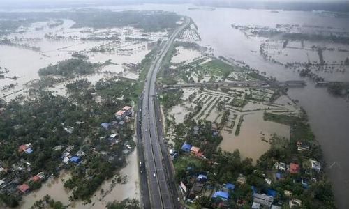 కేరళలో భారీ వర్షాలకు కారణం ఏంటి..?
