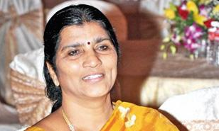 లక్ష్మీస్ ఎన్టీఆర్ సినిమాపై లక్ష్మీపార్వతి ఆసక్తికర వ్యాఖ్యలు.