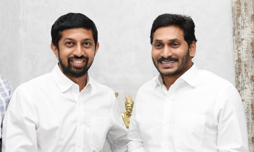 ఏపీ సీఎం సహయనిధికి మైహోమ్ రూ.3 కోట్లు విరాళం ఏపీ సీఎం సహయనిధికి మైహోమ్ రూ.3 కోట్లు విరాళం