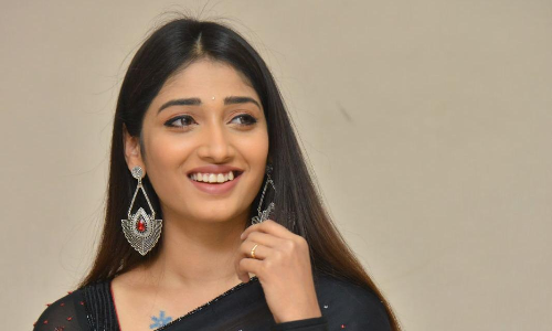 Priya Vadlamani Latest Pics