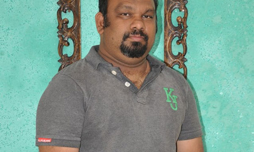 200 మంది అమ్మాయిలకి కత్తి మహేష్ ఆడిషన్