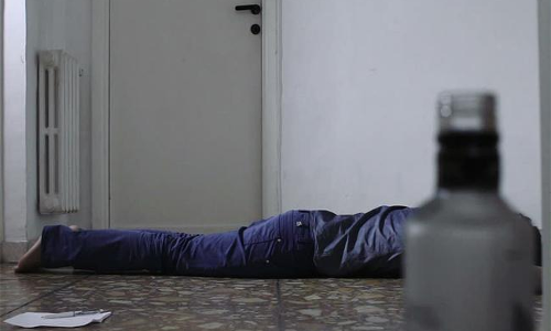 మద్యానికి డబ్బులేక యువకుడు ఆత్మహత్య!