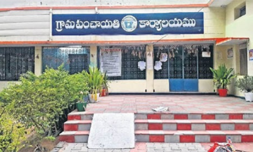 పార్టీల రహిత ఎన్నికలపై నాయకులకు ఎందుకంత పట్టు?