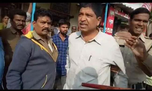 6నెలలుగా తిరుగుతున్నా.. కోర్కె తీరుస్తావా.. లేదా?