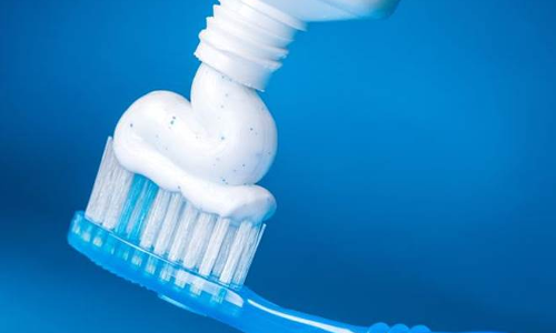 టూత్‌పేస్టుతో పేగు కేన్సర్‌