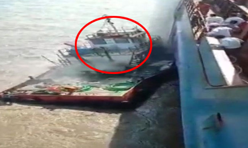 బోటులో మంటలు.. సముద్రంలోకి దూకిన నలుగురు..