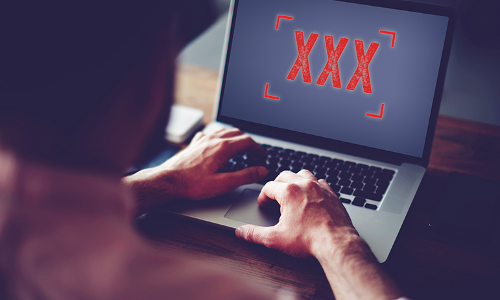 వైవాహిక జీవితంలో చిచ్చుపెడుతున్న పోర్న్ వీడియోలు వైవాహిక జీవితంలో చిచ్చుపెడుతున్న పోర్న్ వీడియోలు