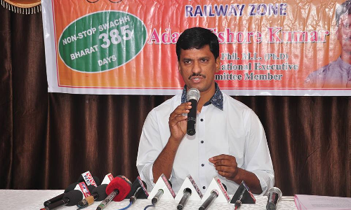 ఏపీకి ప్రత్యేకహోదా అడిగిన నేత..సస్పెండ్ చేసిన ఏపీ బీజేపీ ఏపీకి ప్రత్యేకహోదా అడిగిన నేత..సస్పెండ్ చేసిన ఏపీ బీజేపీ