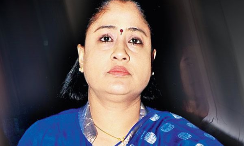 ప‌వ‌న్ క‌ల్యాణ్ పై సెటైర్లు వేసిన రాముల‌మ్మ