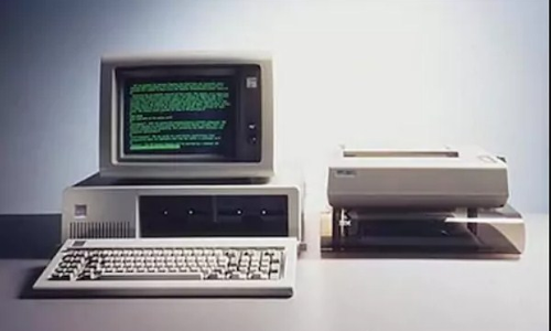 తొలి పర్సనల్ కంప్యూటర్! తొలి పర్సనల్ కంప్యూటర్!