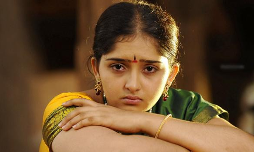 నిన్న అమ‌లాపాల్, నేడు మ‌రో హీరోయిన్ పై లైంగిక‌ వేధిపులు