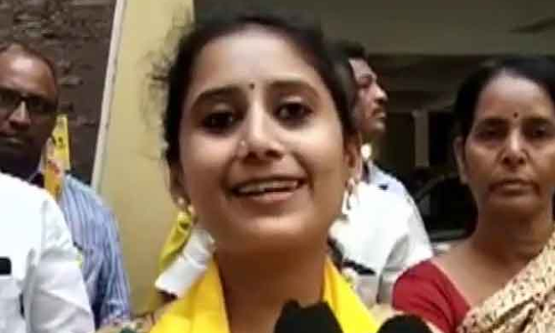 మాపై దౌర్జన్యానికి దిగుతున్నారు : నందమూరి దీపిక