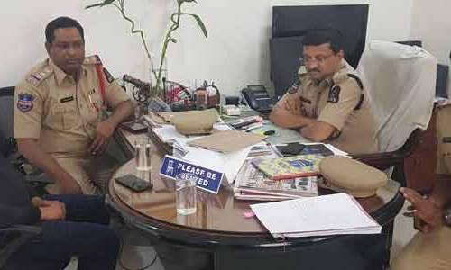 జీఎస్టీకి వర్మ డైరక్ట్ చేయలేదా..? జీఎస్టీకి వర్మ డైరక్ట్ చేయలేదా..?