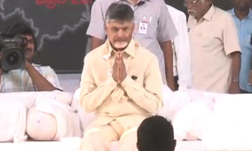 హోదా కోసం బాబు ధర్మ పోరాటం