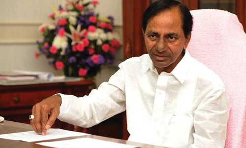 రెండు కీలక నిర్ణయాలు తీసుకున్న సీఎం కేసీఆర్