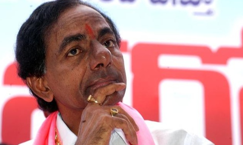 ఈసారి మళ్లీ ఆయనకు టికెట్‌ ఇస్తే టీఆర్‌ఎస్‌ ఓడిపోయే మొదటి సీటు ఇదే: టీఆర్‌ఎస్‌ నేతలు