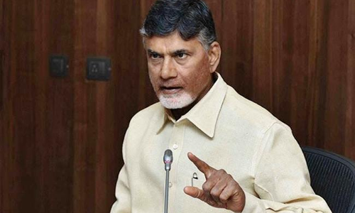 ముందస్తు సంకేతాలిచ్చిన చంద్రబాబు ముందస్తు సంకేతాలిచ్చిన చంద్రబాబు