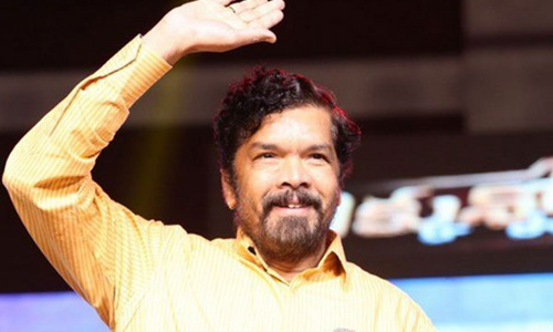 ఏ గుర్తు ఎక్కడ ఉందో కనిపించడం లేదు: పోసాని