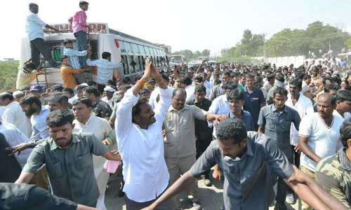నేటినుంచి ధర్మవరంలో జగన్ పాదయాత్ర.!
