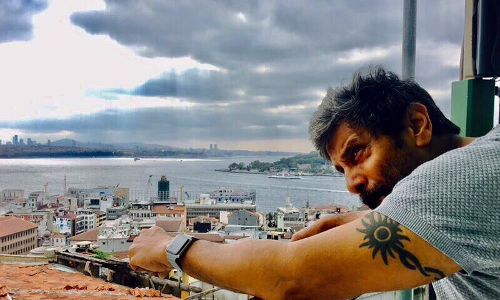 ఇస్తాంబుల్‌లో విక్ర‌మ్‌