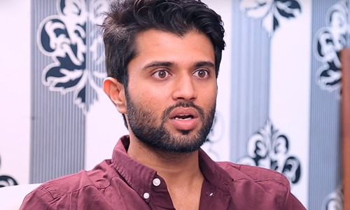 విజ‌య్ ఏంటీ..టీఆర్ఎస్ పార్టీలో చేరడం ఏంటీ..?