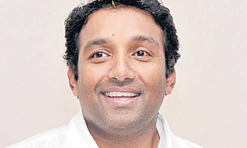 కేరళ వరద బాధితులకు వైసీపీ ఎమ్మెల్యే కోటి విరాళం