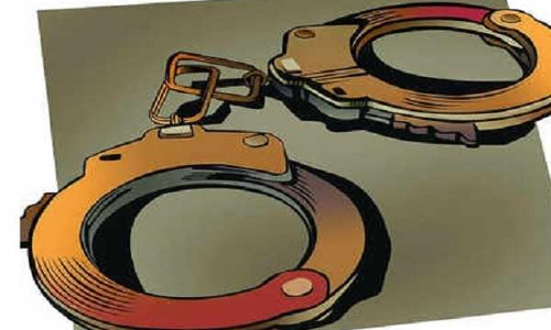 హీరోయిన్ల ఫోటోలు కాల్‌గాళ్స్‌ అంటూ పెట్టి..రేటు కార్డులు నిర్ణయించి...