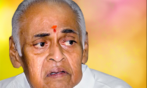 వేటూరి కలం పలికిన పాటలు ఎన్నో