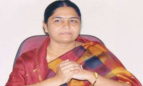 మాజీ మంత్రి సునితా లక్ష్మారెడ్డి అరెస్ట్