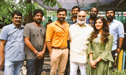 జ‌వాన్ సెట్‌లో ద‌ర్శ‌కేంద్రుడి సంద‌డి