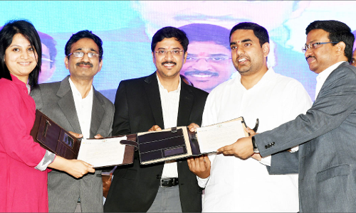 ఏపీలో జోరందుకున్న ఐటీ రంగం ఏపీలో జోరందుకున్న ఐటీ రంగం