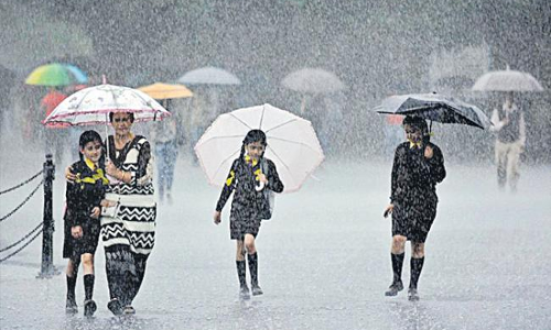 ముందుగానే నైరుతి రుతుపవనాలు