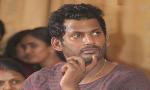 సోదరుడి మృతితో కన్నీరుమున్నీరైన హీరో విశాల్!