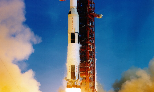 అంతరిక్షంలోకి వెళ్లే వ్యోమనౌక ఒక్క కిలో బరువు పెరిగితే..?