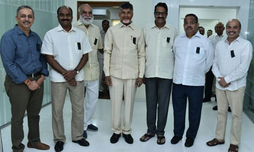 హోదా పోరులో మేము సైతం..