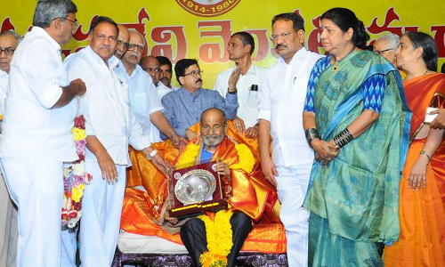 ఇచ్చిన మాట కోసమే తెలుగు మహాసభలకు వెళ్లలేదు: కె.విశ్వనాథ్‌