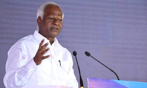 చంద్రబాబు గాలి తీసేసిన కడియం!