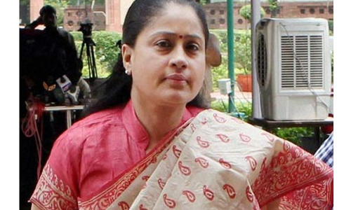 విజ‌య శాంతిపై హ‌త్యాయ‌త్నం చేసింది ఎవ‌రంటే