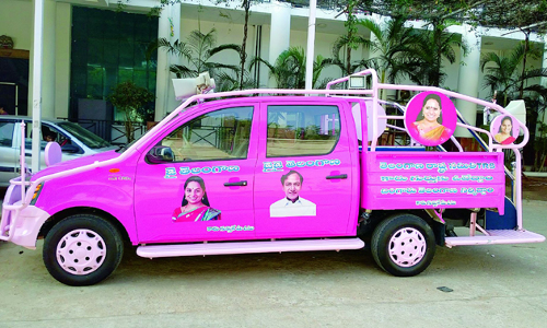 కారు టాప్‌గేర్‌... క్యాంపెన్‌లో దూకుడు