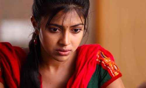 అమ‌లాపాల్ పై లైంగిక వేధింపులు