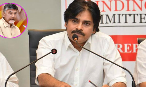 అమరావతి మాస్టర్ ప్లాన్ పై పవన్ విమర్శలు అమరావతి మాస్టర్ ప్లాన్ పై పవన్ విమర్శలు