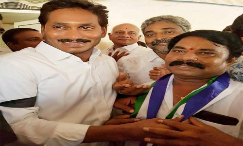 వైసీపీలో చేరిన మరో నేత!